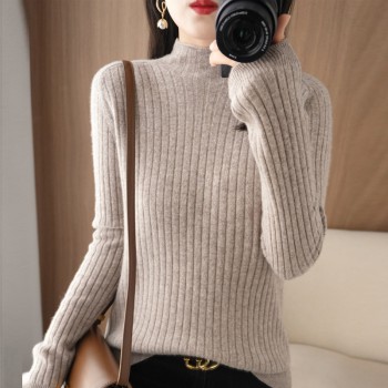 Teenagers' outerwear personalized T-shirt autumn and winter T-shirt short small knitted sweater student women's new product bf Hong Kong style